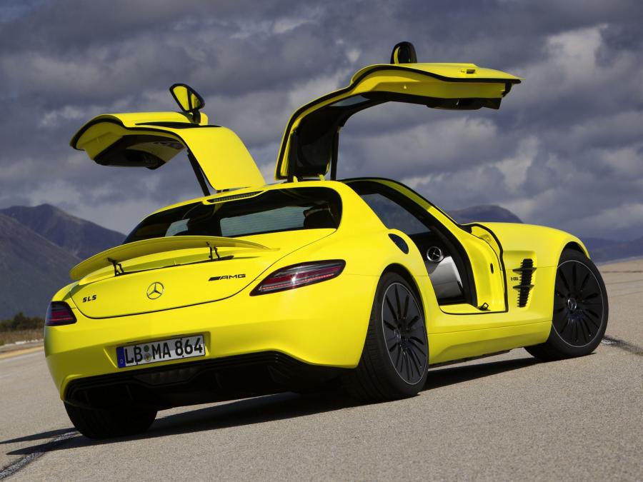  Mercedes-Benz SLS AMG E-Cell 2010 года  (фото 23 из 30)